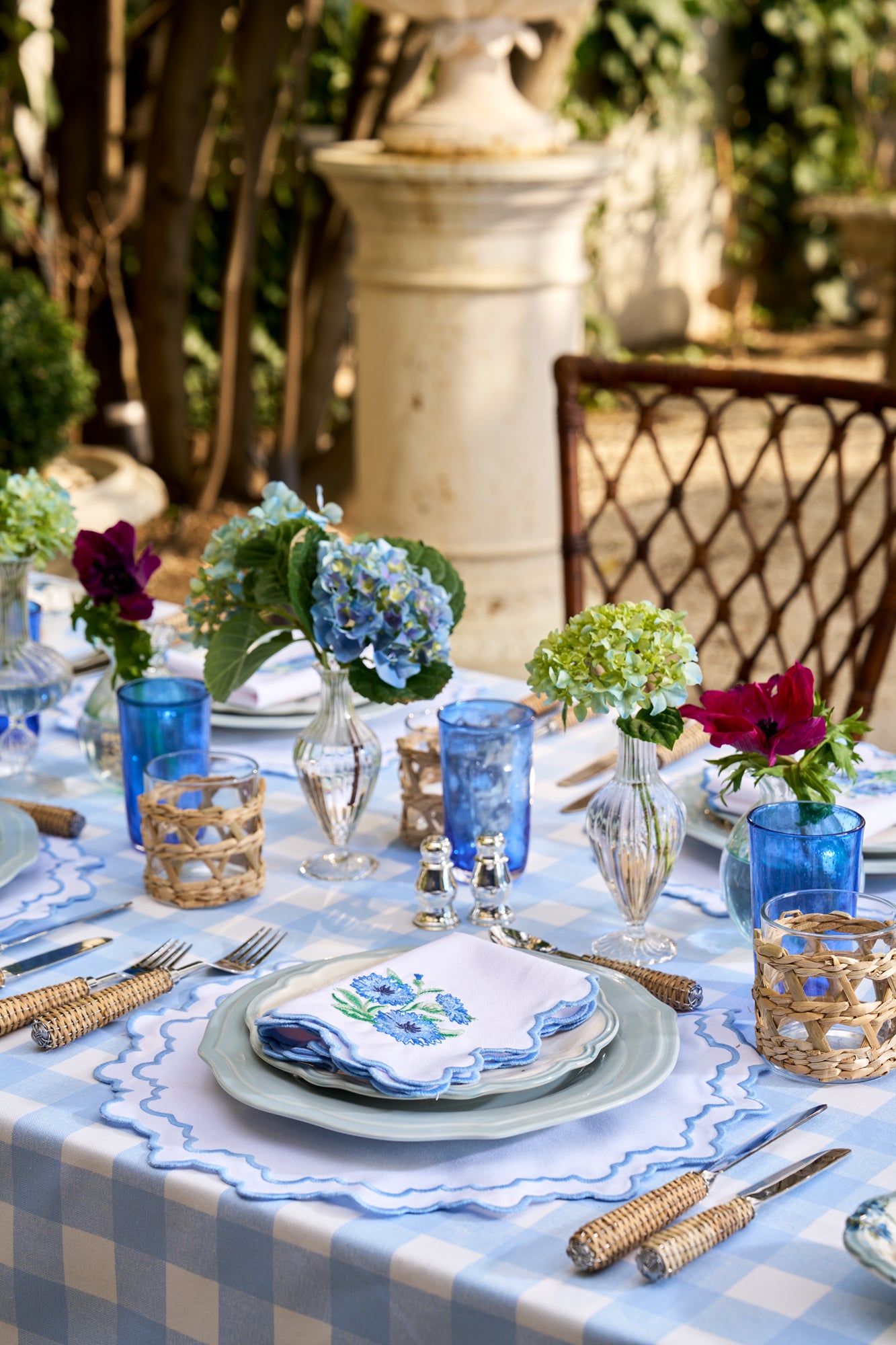 CHLOE Blue Tablecloth